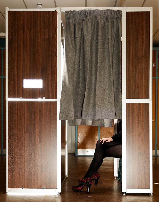 AUTOFOTOMATICA - Enclosed Photo Booth hire